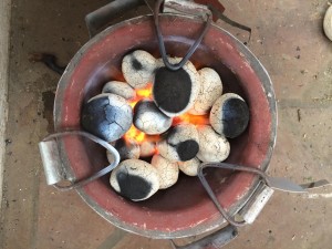 Cooking: The feces and rose waste combination produces briquettes that emit less smoke and burn longer than traditional biomass briquettes, which are made out of trash-slurry and organic matter.